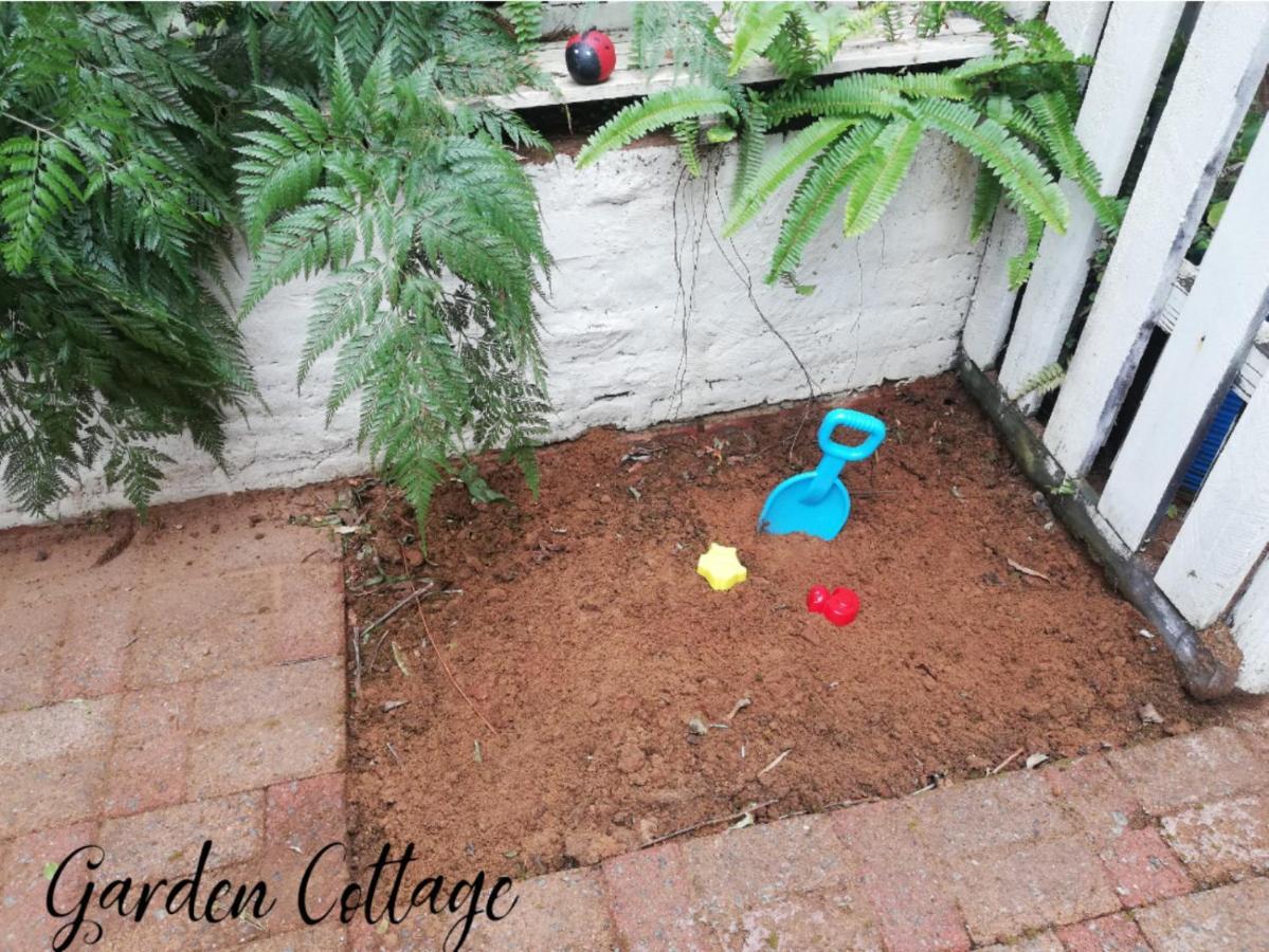 Beach Wood Cottages Shelly Beach Bagian luar foto
